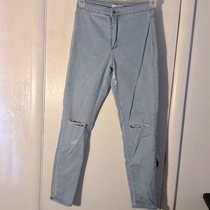 Denim distressed jeans